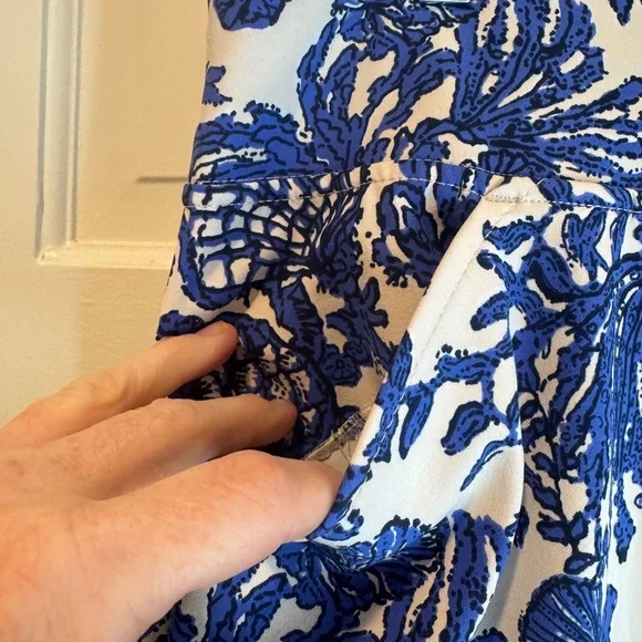 Lilly Pulitzer Luxletic Monica Skort in a blue and white print - Picture 4 of 8